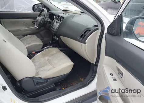 2017 Mitsubishi Outlander Sport 2.4 Se z USA, uszkodzony, nr VIN JA4AP3AW2HZ044622